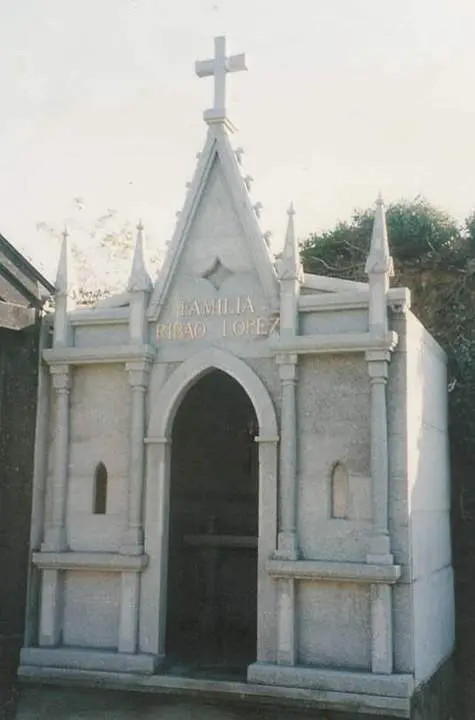 Capilla Sepultura Gótica Familiar