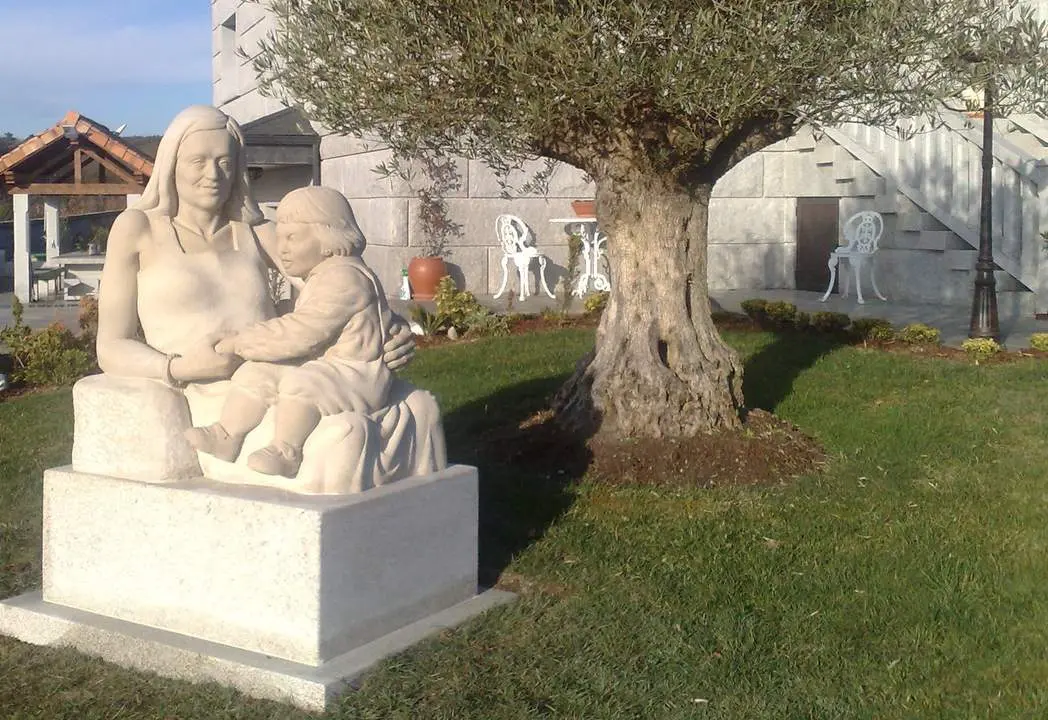 Nenas