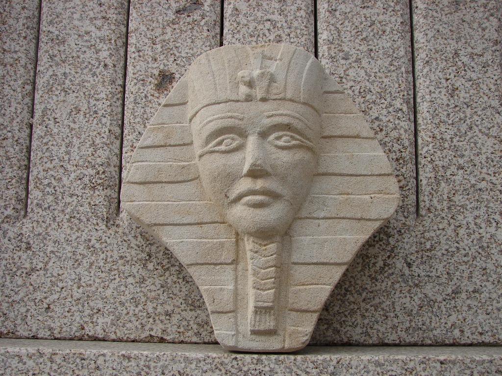 Relieve de Esfinge/Faraón en Piedra